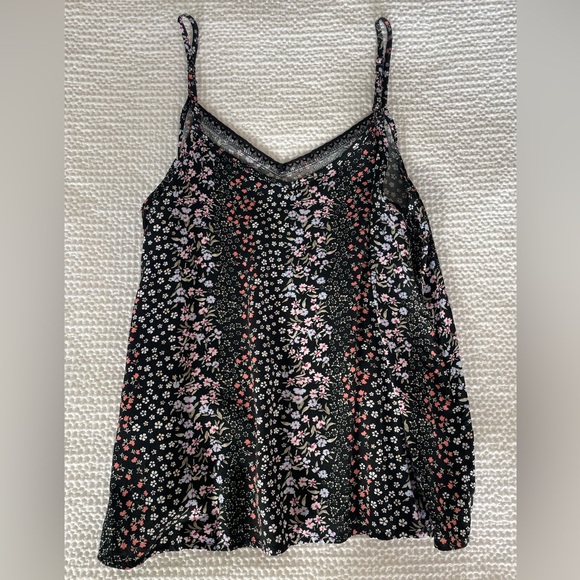 SO Goods For Life Black Floral Flowy Tank Top - XS - Picture 4 of 5